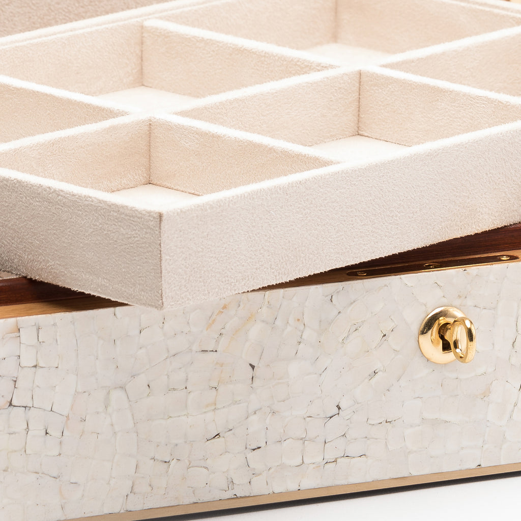 Adriana Shell Box Cream