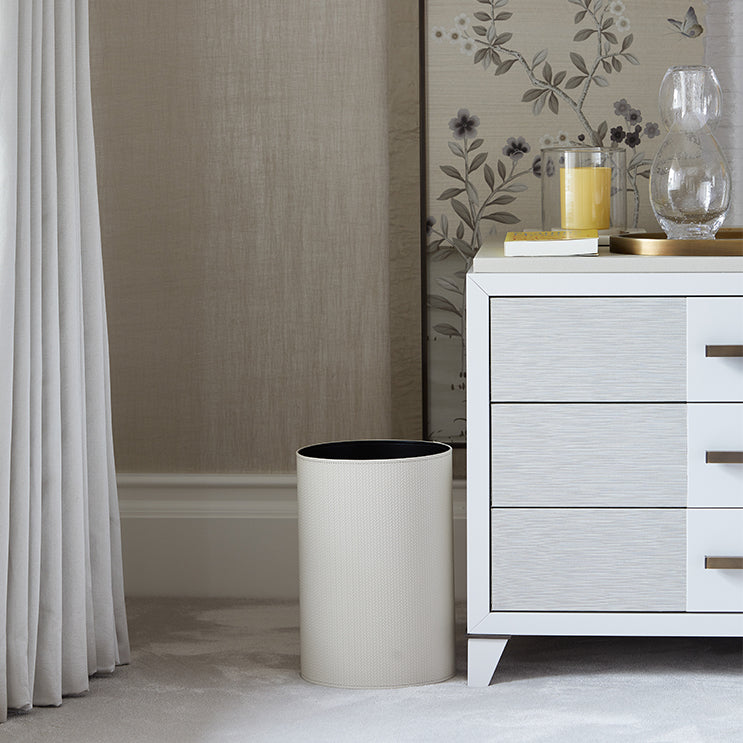 Auri Cream Leather Bin