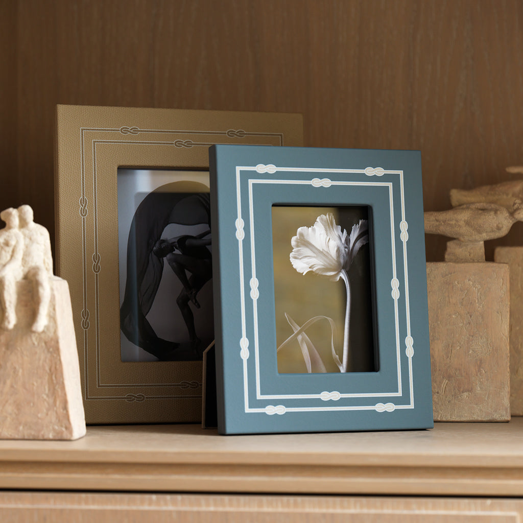 Picture Frame with Woven Print Border Arctic Blue