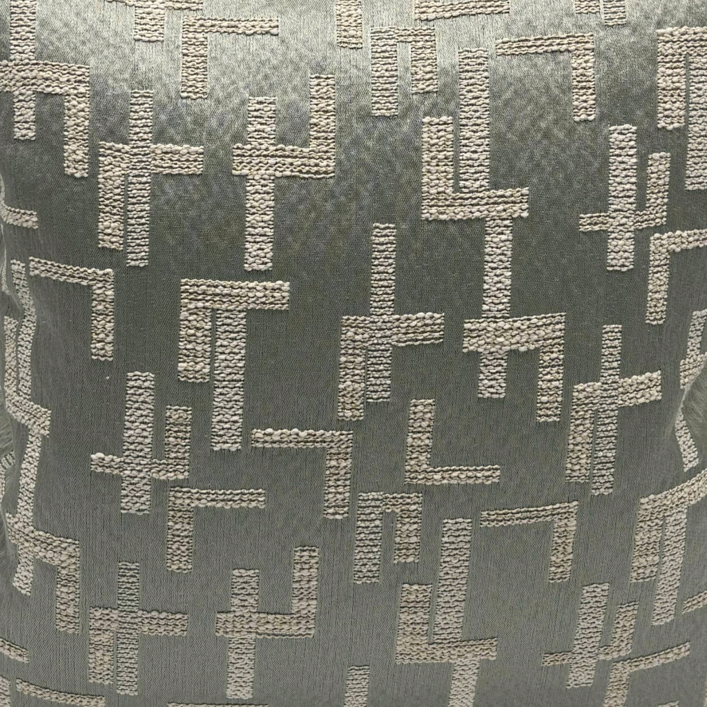 Petra Cushion